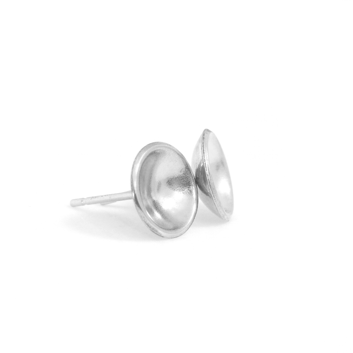Concave Disc Stud Earrings - Barberry + Lace